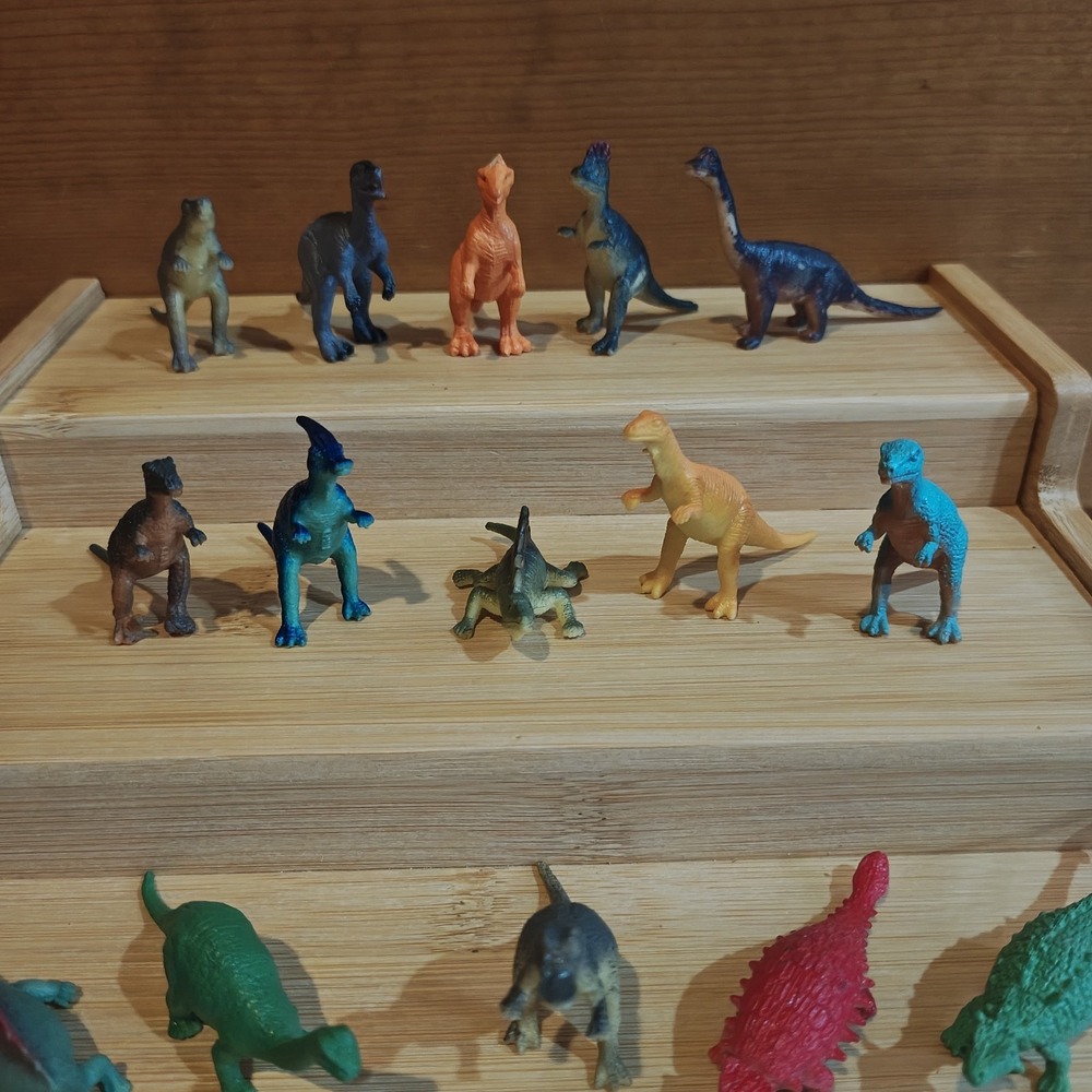 15 Piece Dinosaur 2" Vintage? [Quarter Machine?]‎ Cake Topper Bundle - Picture 3 of 5